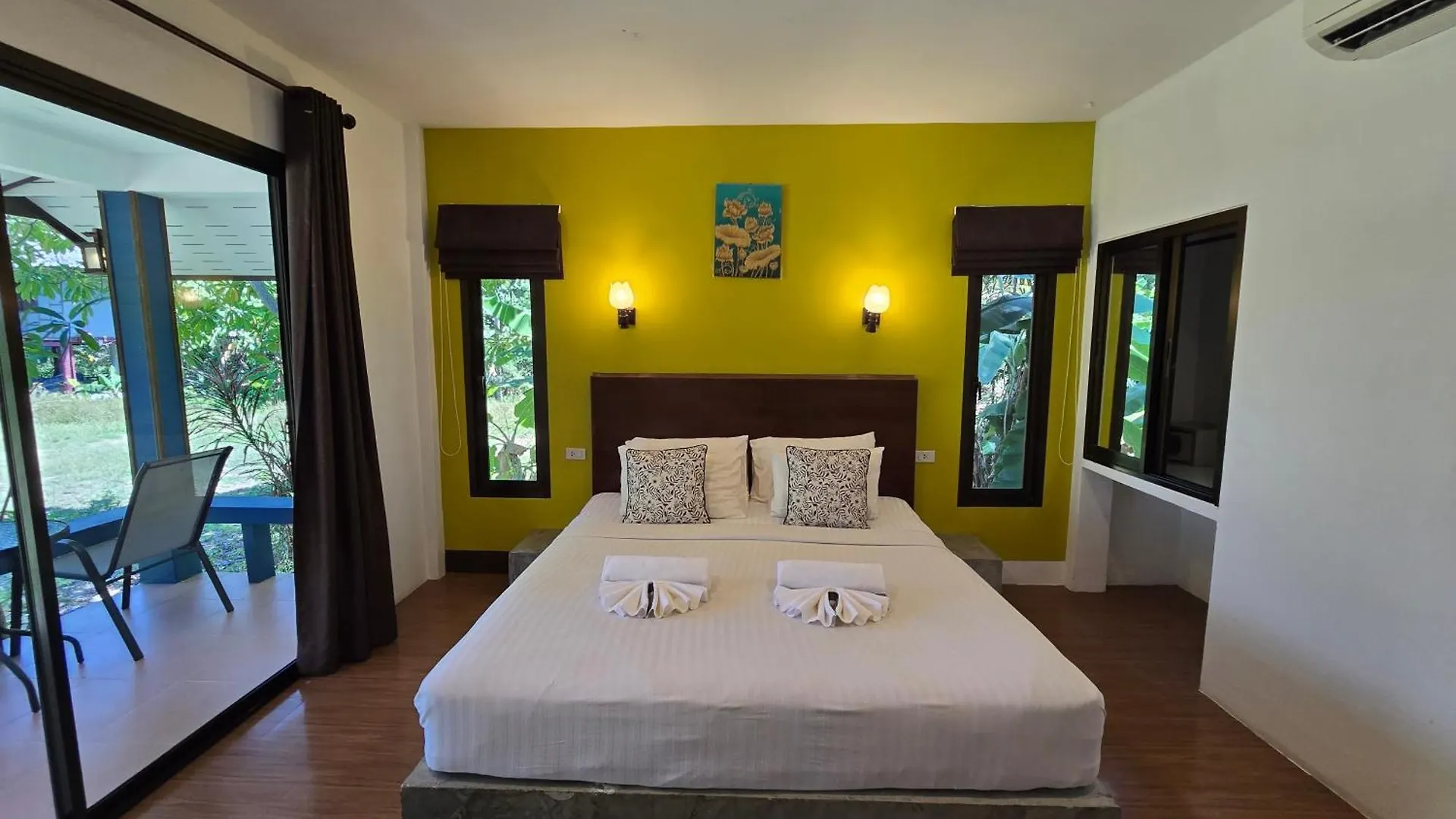 Hotel The Blue Gecko Ko Lanta 3*,