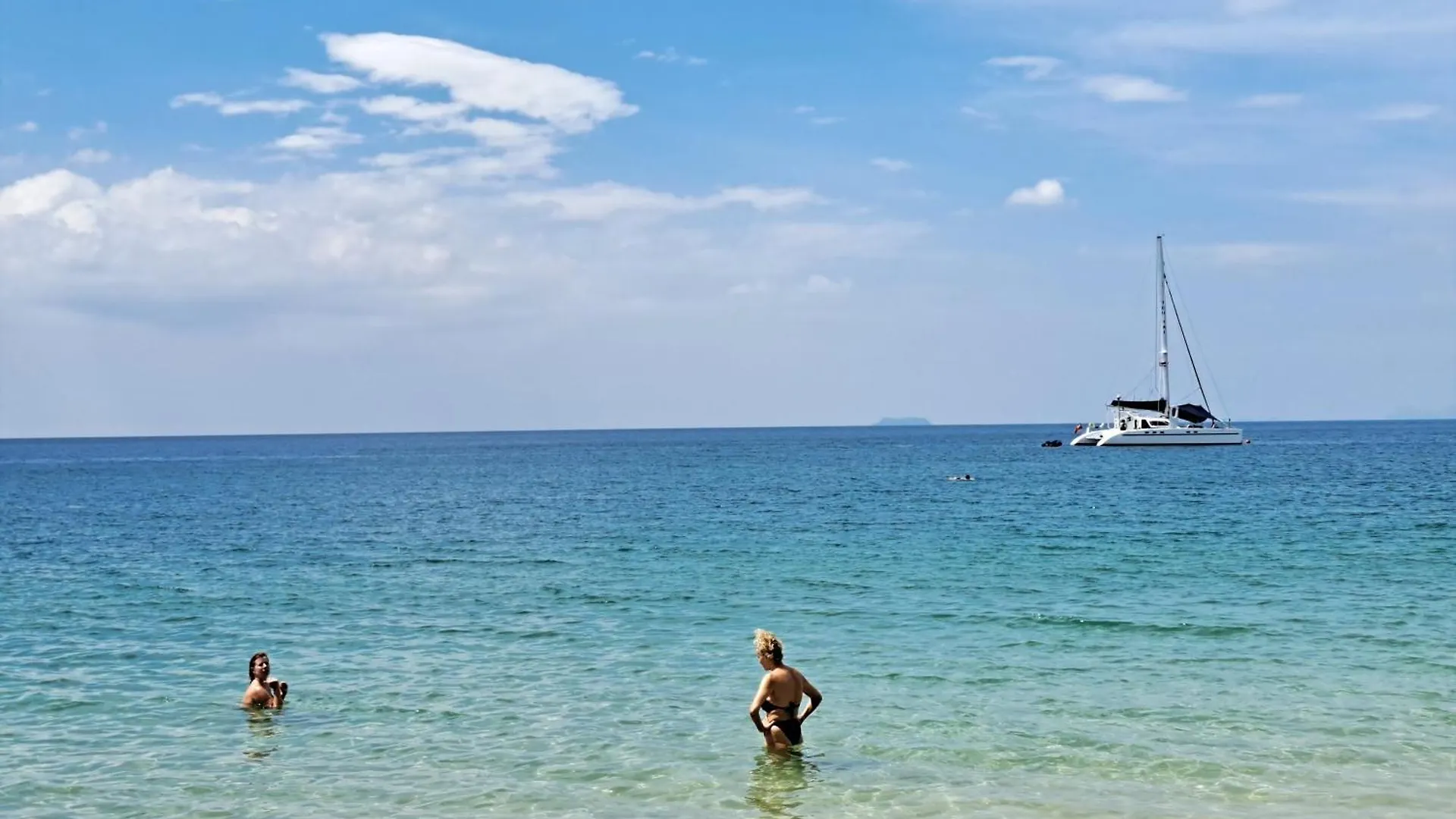 The Blue Gecko Hotel Ko Lanta Üdülőközpont