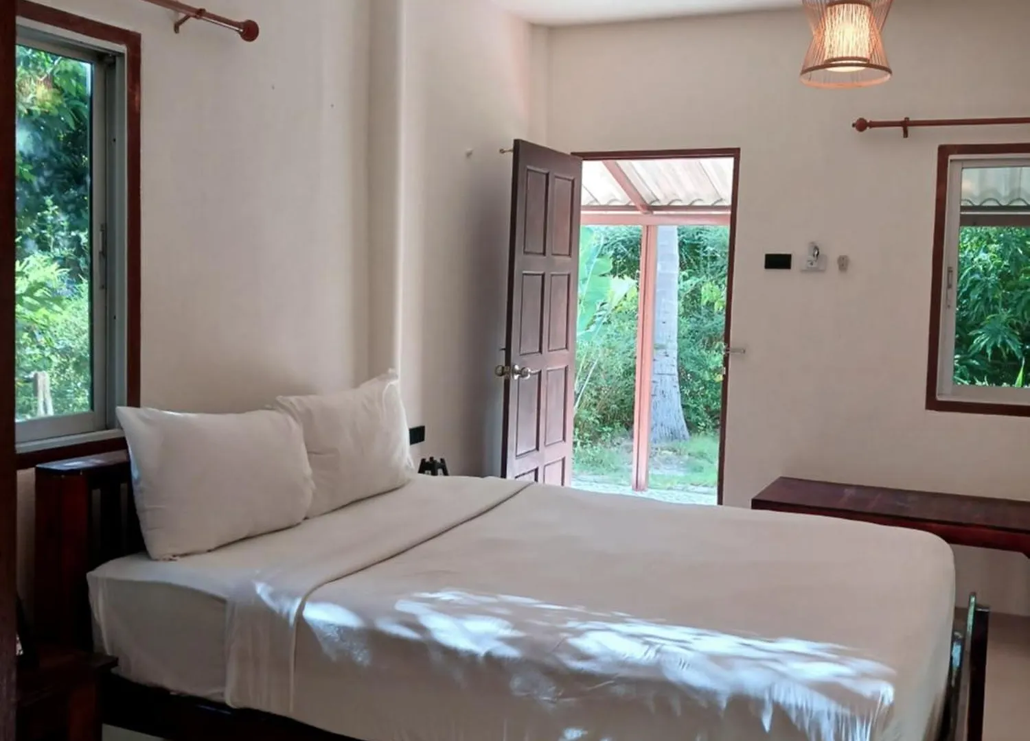 The Blue Gecko Hotel Ko Lanta 0*,  Thaiföld
