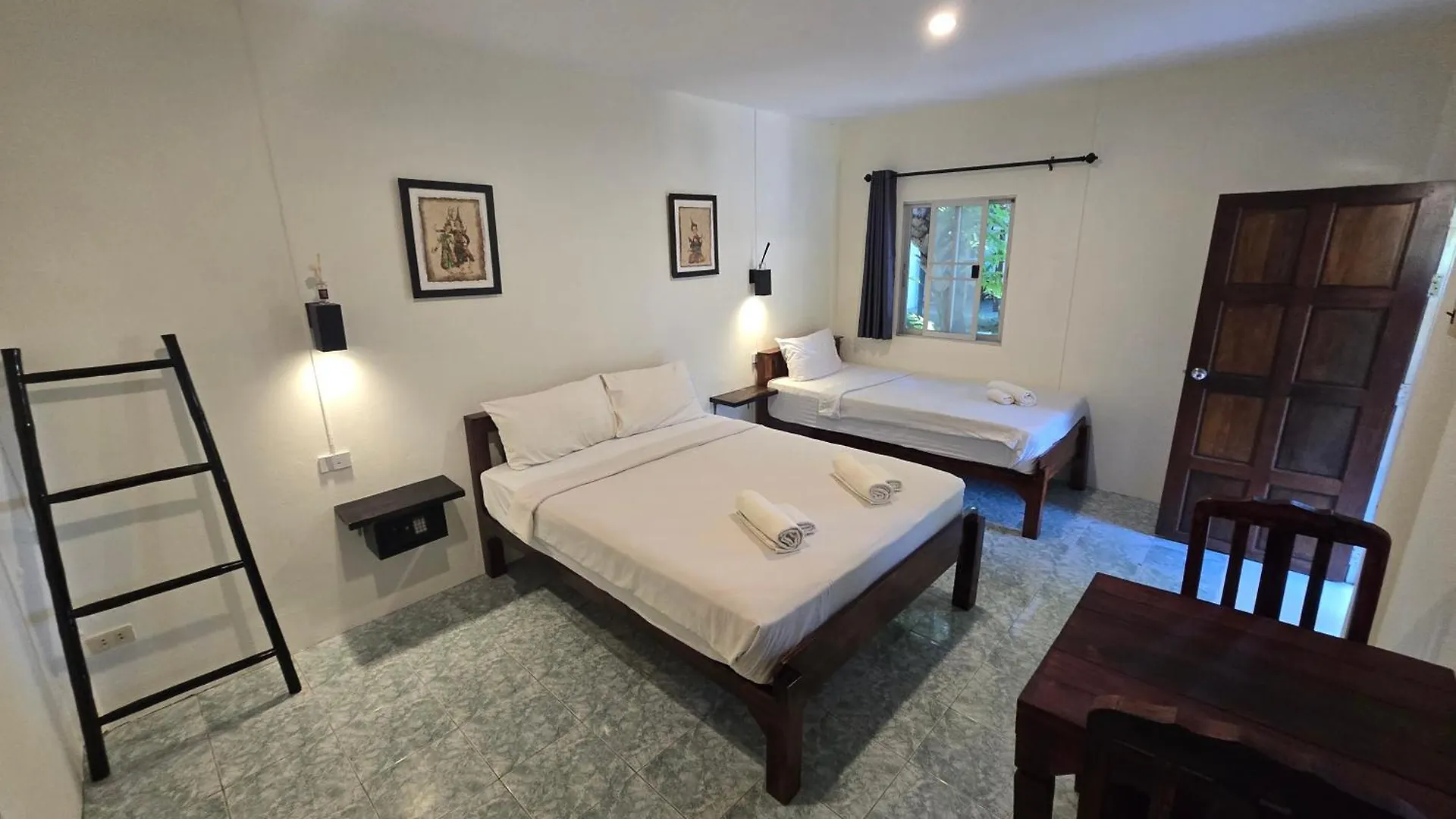 The Blue Gecko Hotel Ko Lanta Resort